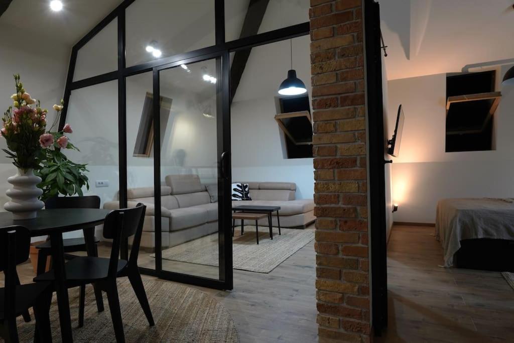 Cloud Apartment